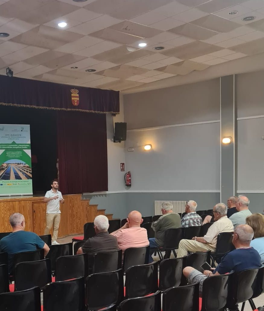 La Oficina de Transformación Comunitaria sigue su recorrido por la provincia de Albacete acercando la transición energética